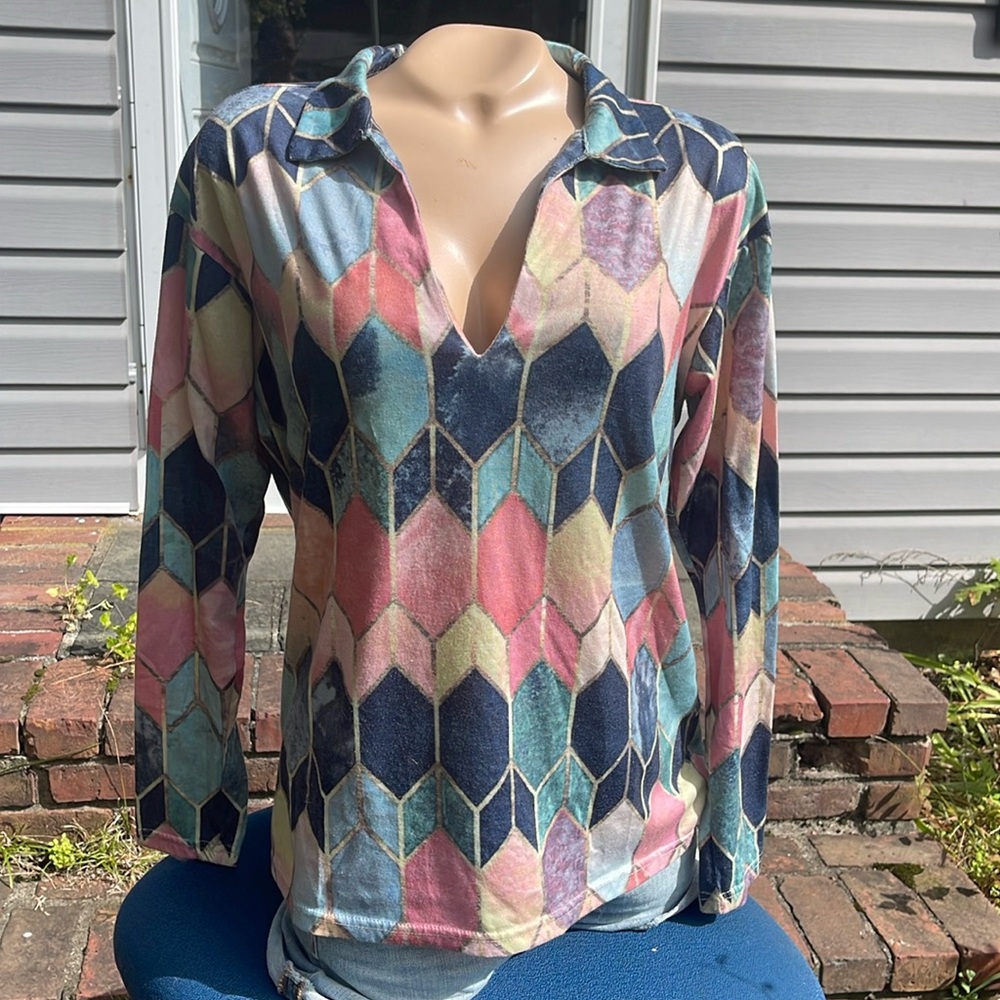 MISSLOOK V Neck Top/ Shirt Size Small
